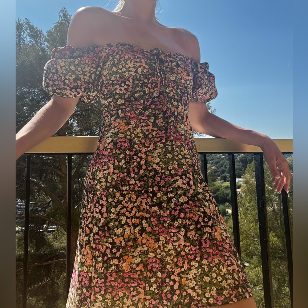 Romantic Floral Dress to Lounge